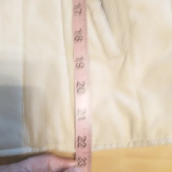 Vintage Cream Puffer Jacket with Faux Fur  Collar And Cuffs - Picture 14 of 14